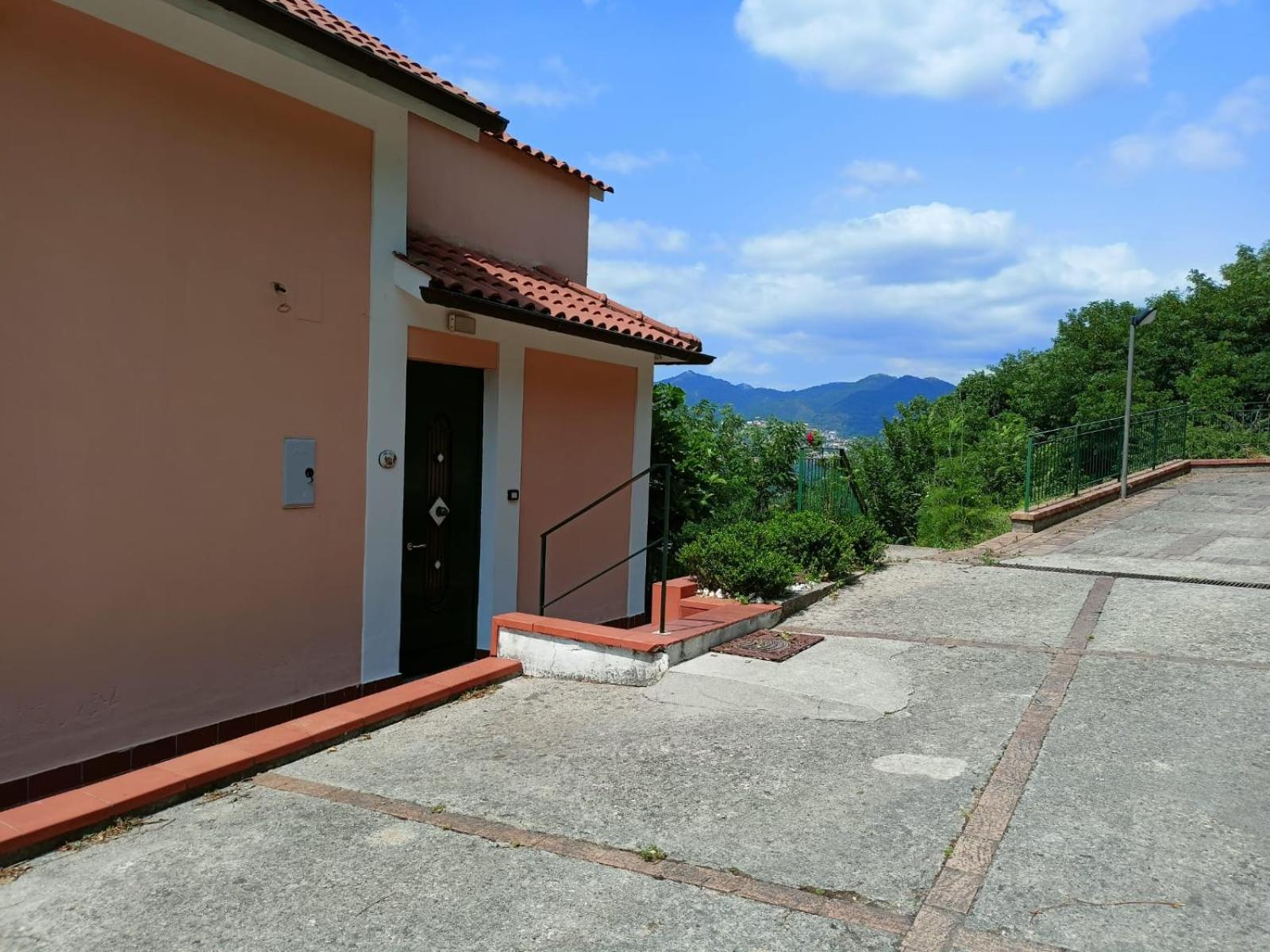 Villa Vicinus - 120 Mq - Parking - Garden Vietri Exteriör bild